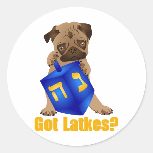 Schattig met latkes? Hankukkah Pug Puppy & Dreidel Ronde Sticker (Voorkant)