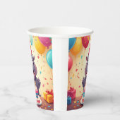 Schattig nijlpaard viert verjaardag met taart papieren bekers (Rechts)