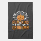 Schattig ontwerp voor oma's Halloween pompoen_1 Theedoek (Verticaal)