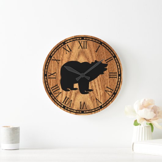 schattig roestzwart beer grote klok (Huis)