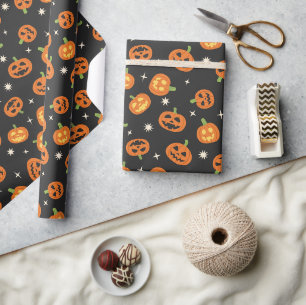 Schattig rondgestrooid Halloween pompoenpatroon op Cadeaupapier