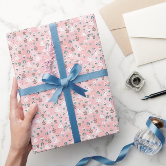Schattig Roze Bloemmotief Cadeaupapier (Geschenken)
