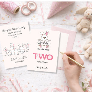 Schattig Roze Konijntje Meisje is Twee Jaar Kaart