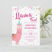 Schattig Roze Llama Fun Birthday Uitnodiging (Staand voorkant)