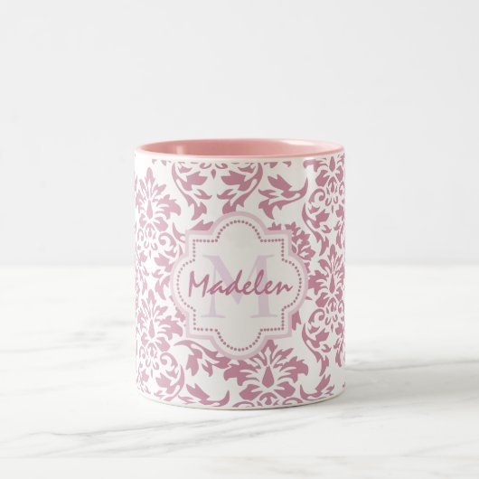 schattig roze vocht, noem initiaal monogram tweekleurige koffiemok (Center)