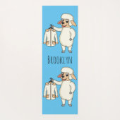 Schattig schaap met jas cartoon  yogamat (Achterkant)