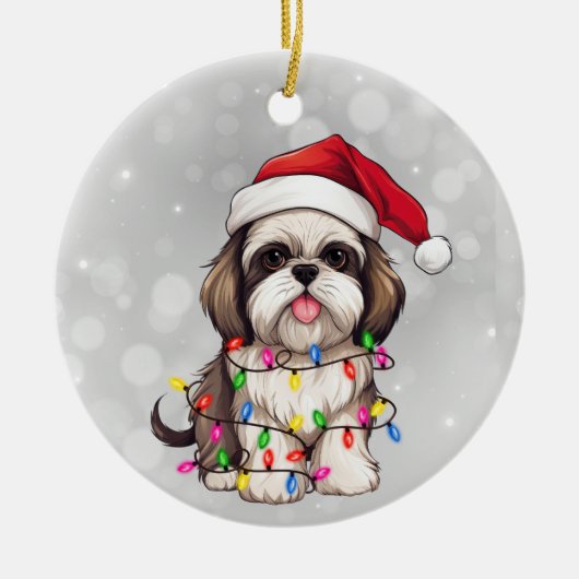 Schattig Shih Tzu Hond Verpakt in Kerstverlichting Keramisch Ornament (Voorkant)