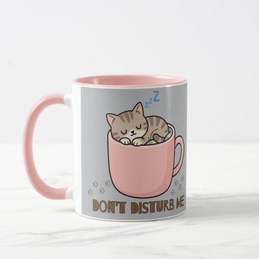 Schattig slapend kitten in theekop mok (Links)