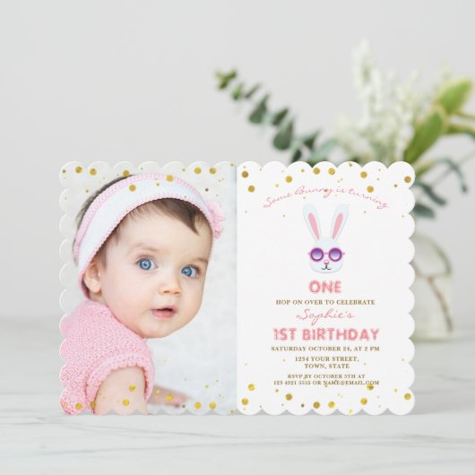 Schattig Some Bunny Meisje Foto 1e Verjaardag Kaart (Staand voorkant)