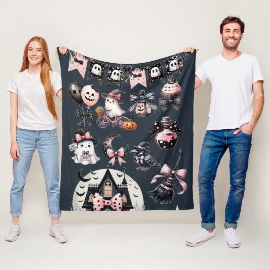 Schattig spook in de Halloween Fleece Deken (In situ)