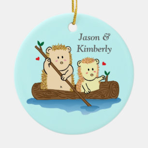 Schattig Stekelige Koppel op Houten Boot Keramisch Ornament