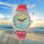 schattig strand gnome roze flamingo voegt naam kin horloge<br><div class="desc">schattig strand gnome roze flamingo voeg naam kinder toe</div>