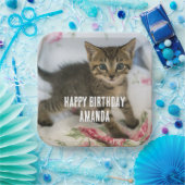 Schattig Tabby Kitten kijken verrast op verjaardag Papieren Bordje (Feest)