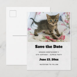Schattig Tabby Kitten Kijken Verrast Save the Date Uitnodiging Briefkaart