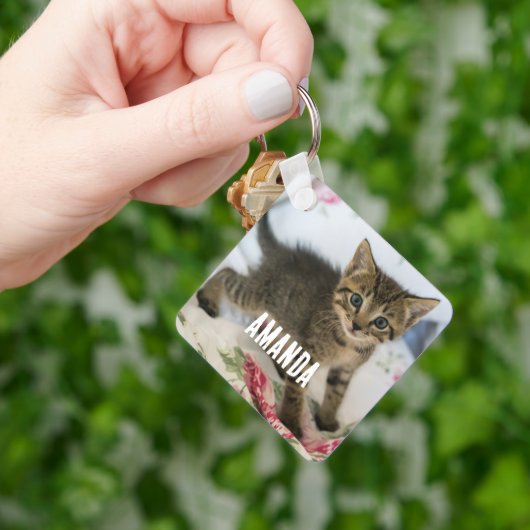 Schattig Tabby kitten kijken verrast Sleutelhanger (Hand)