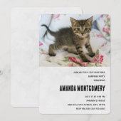 Schattig Tabby kitten kijken verrast verjaardag Kaart (Voorkant / Achterkant)