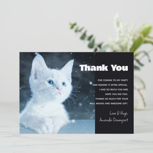 Schattig wit kitten met  blauwe ogen bedankkaart (Staand voorkant)