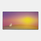 Schattig wit konijn op grasheuvel bij zonsopgang bureaumat (Voorkant)