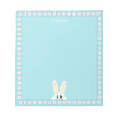 Schattig wit konijn & witte bloemen op eenvoudig notitieblok (Voorkant)