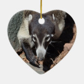 Schattig witte nosse coati keramisch ornament (Achterkant)