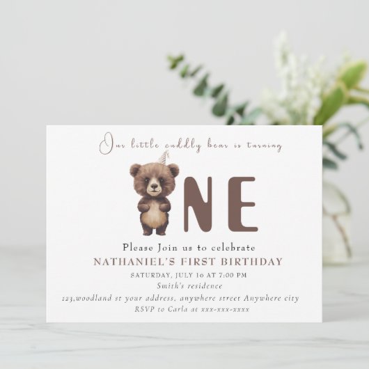 Schattig Woodland beer eerste verjaardag Kaart (Staand voorkant)