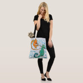Schattig zeepaardje en vis tote bag (Op model)