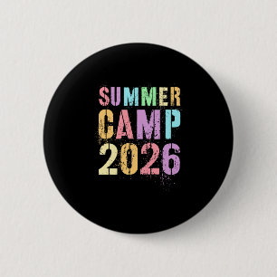 Schattig zomer kamp 2026 camping personeelsdirecte ronde button 5,7 cm