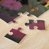 Schattig Zwart Chihuahua Puppy met Wildbloemen Legpuzzel (Zijkant)