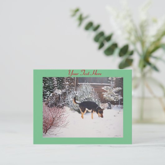 Schattig zwart en tan hond winter sneeuwscène briefkaart (Staand voorkant)