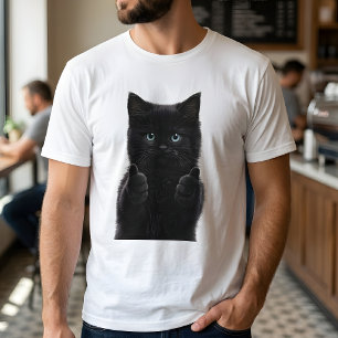 Schattig zwart katje duim omhoog wit t-shirt