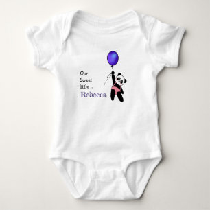 Schattige Aandoenlijke Baby Panda met Blauwe Ballo Romper