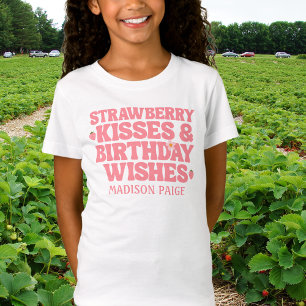 Schattige aardbei-kussen verjaardagswensen roze me t-shirt