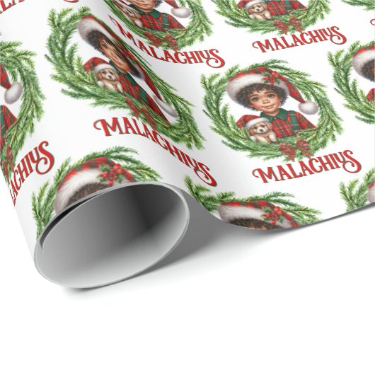 Schattige Afro-Amerikaanse jongen met kerst Cadeaupapier (Rol Hoek)