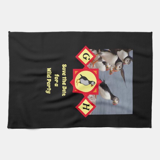 Schattige Atlantic Puffin Cartoon Monogram Foto Theedoek (Horizontaal)