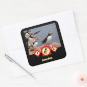 Schattige Atlantic Puffin Cartoon Monogram Foto Vierkante Sticker (Envelop)