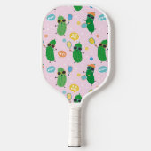 Schattige augurken spelen Pickleball Roze Paddle (Achterkant)