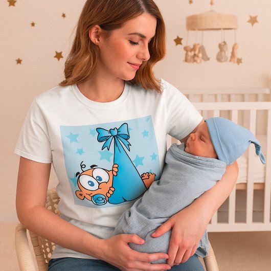 Schattige Baby Boy met Fopspeen in een Sling T-shirt