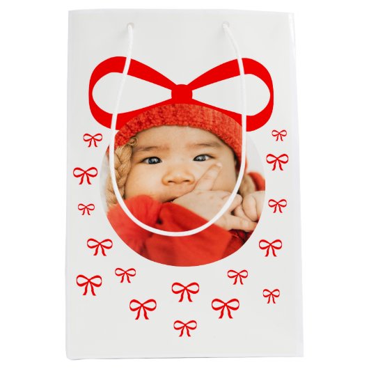 Schattige Baby eerste kerstfoto met rode bogen Medium Cadeauzakje (Voorkant)