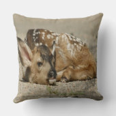 Schattige Baby Fawn Kussen (Achterkant)