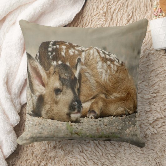 Schattige Baby Fawn Kussen (Deken)