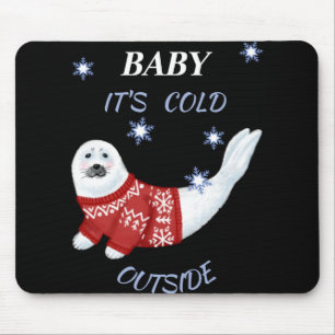 Schattige Baby Het Is Koud Buiten Winter Zeehond T Muismat