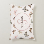 Schattige Baby Meisje Aangepaste Monogram Vlinder  Accent Kussen (Voorkant(Verticaal))
