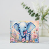 Schattige Baby olifant in een pasteltuin Briefkaart (Staand voorkant)
