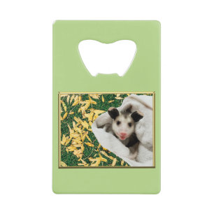 Schattige Baby Opossum Creditkaart Flessenopener