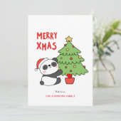 Schattige Baby Panda Beer met kerstboom Feestdagenkaart (Staand voorkant)