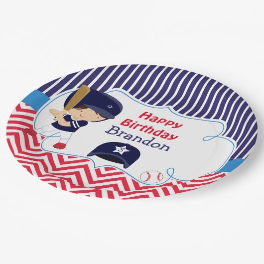 Schattige Baseball Dark Hair Boy Verjaardagsfeest Papieren Bordje (Gekanteld)