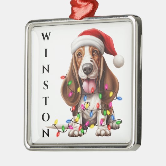 SCHATTIGE BASSETT HOND MET KERSTVERLICHTING METALEN ORNAMENT (Links)