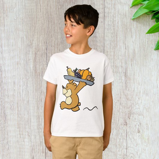 Schattige Beer met een feestelijke oogstschotel T-shirt