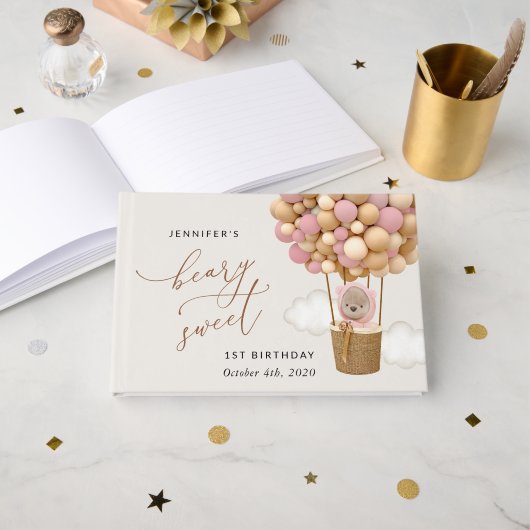 Schattige Beer, roze ballonnen, eerste verjaardag Gastenboek (Voorkant open)