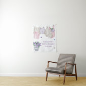 Schattige Beer Wassen Dag Watercolor Baby Shower Wandkleed (In situ)